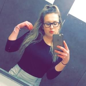 Meet your Posher, Hailey